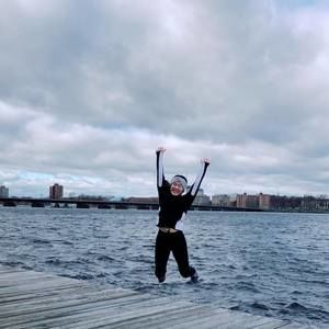 Meet your Posher, Carly